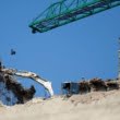 Ion Țiriac a început demolarea unei clădiri-simbol din București pentru a face loc unui complex rezidențial de lux